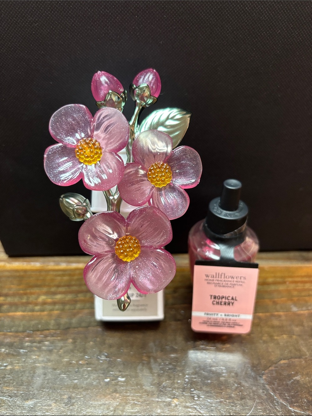 Bath & Body Works Cherry Blossom Wallflower and Tropical Cherry Refill